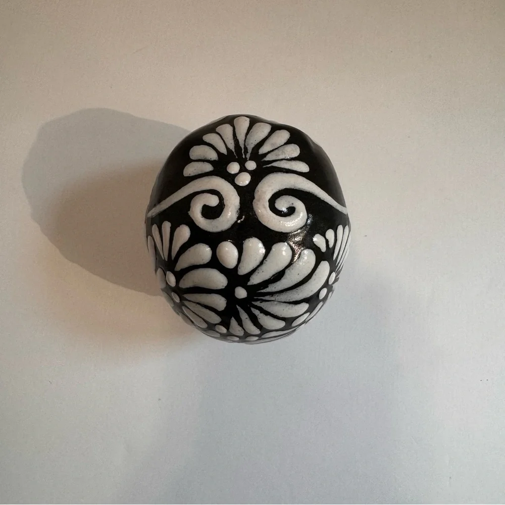 Talavera Salazar Calavera Skull 3.5” Ceramic Black White NWOT